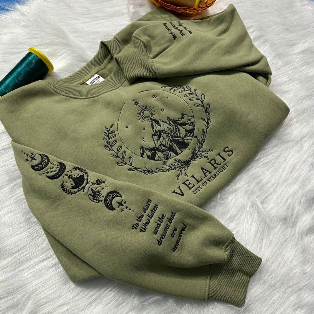 Velaris Embroidered Sweatshirt - Velaris City Of Starlight