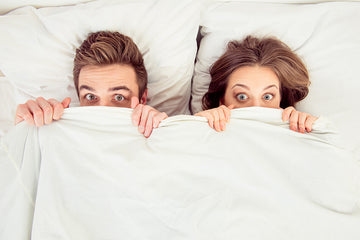 5 Things You Need To Know About Sleeping With Your Contacts In